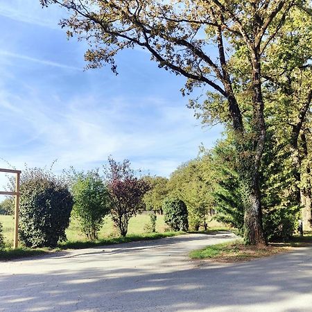 Bungalow Cosy Equipe La Boissiere-de-Montaigu ภายนอก รูปภาพ